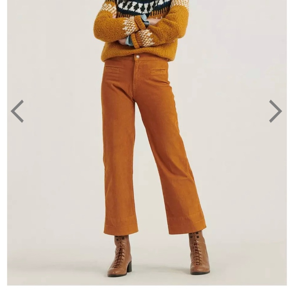 GUC mid rise crop wide leg corduroy pants